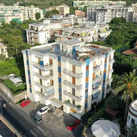 Sea&skyview Sorrente